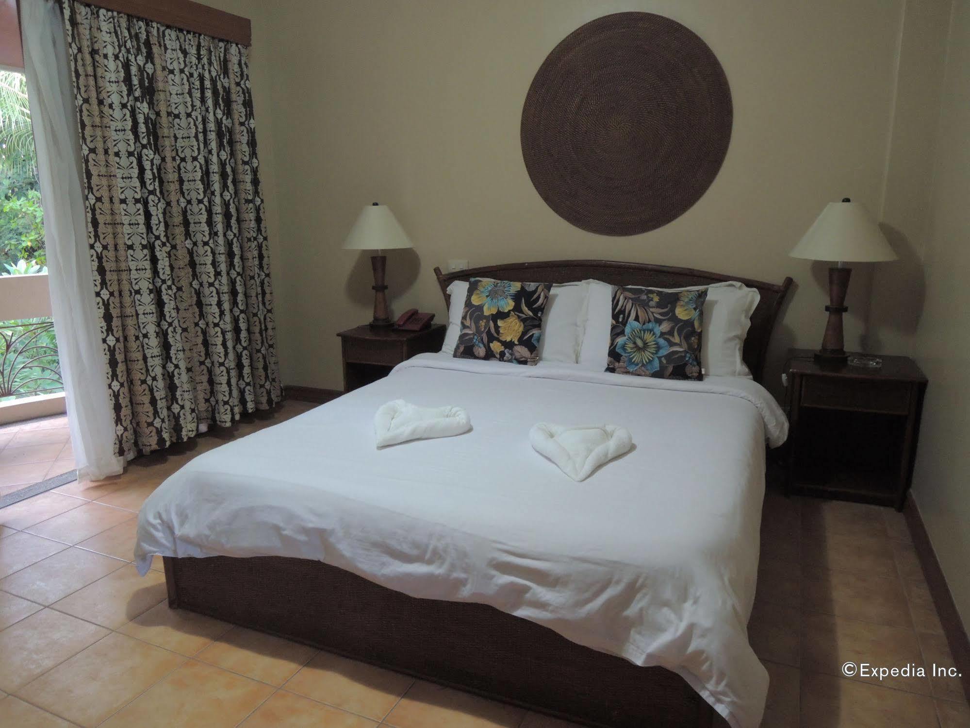 Elsalvador Beach Resort Maslog  Exteriör bild